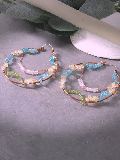 extra large hammered copper hoop earrings - gemstone chip earrings - bohemian earrings - boho earrings - sustainable fashion - rustic earrings