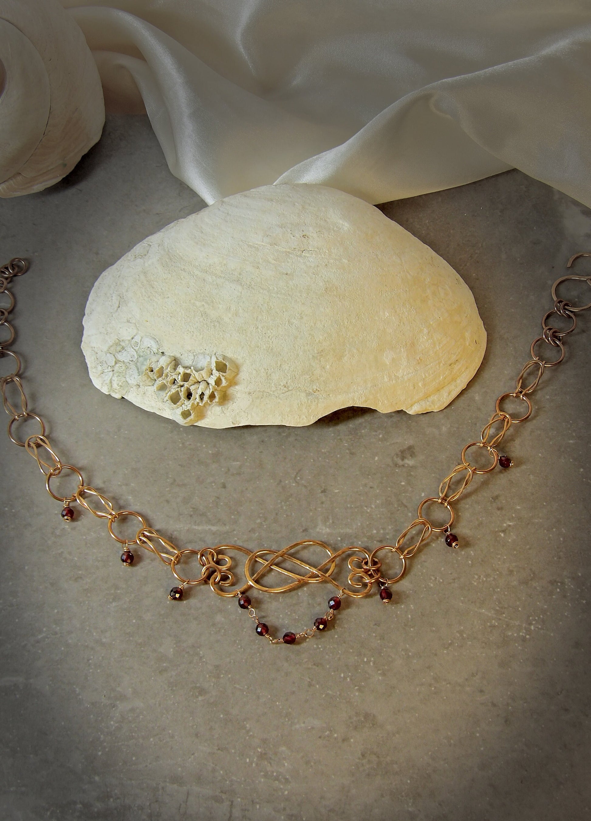 Garnet choker, hercules knot, lovers knot, sailors knot, choker necklace, january birthstone, symbolic jewelry