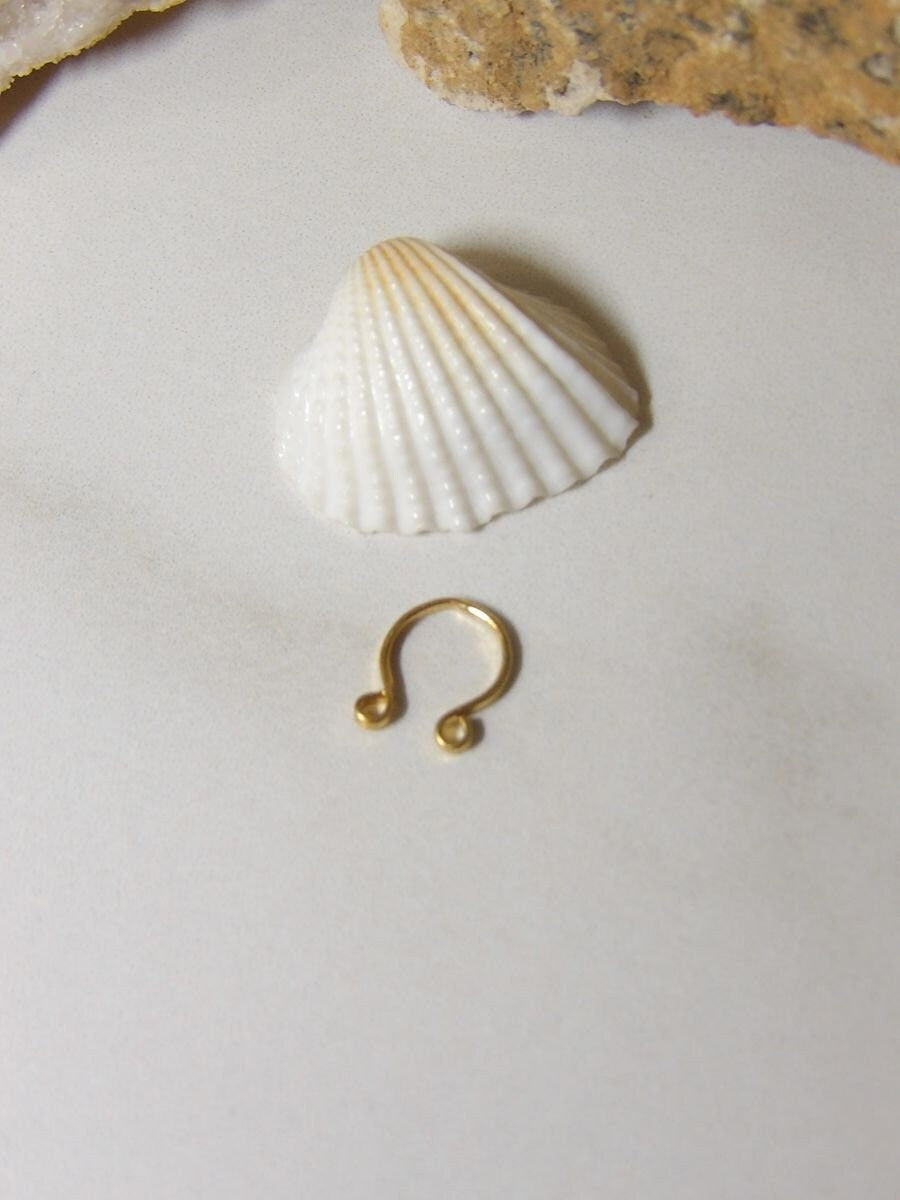 Hammered Brass Ear Cuff Handmade USA | Earcuff No Piercing | Conch Hoop | Fake Tragus Piercing | Dainty Cartilage Ring | Aesthetic Jewelry